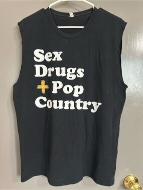 Men’s Large Graphic Sleeveless Shirt